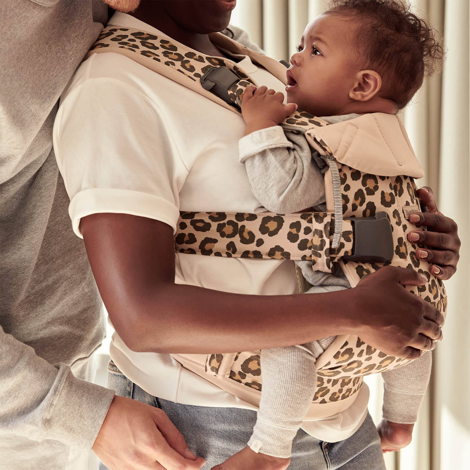 Cotton Baby Carrier Z520442