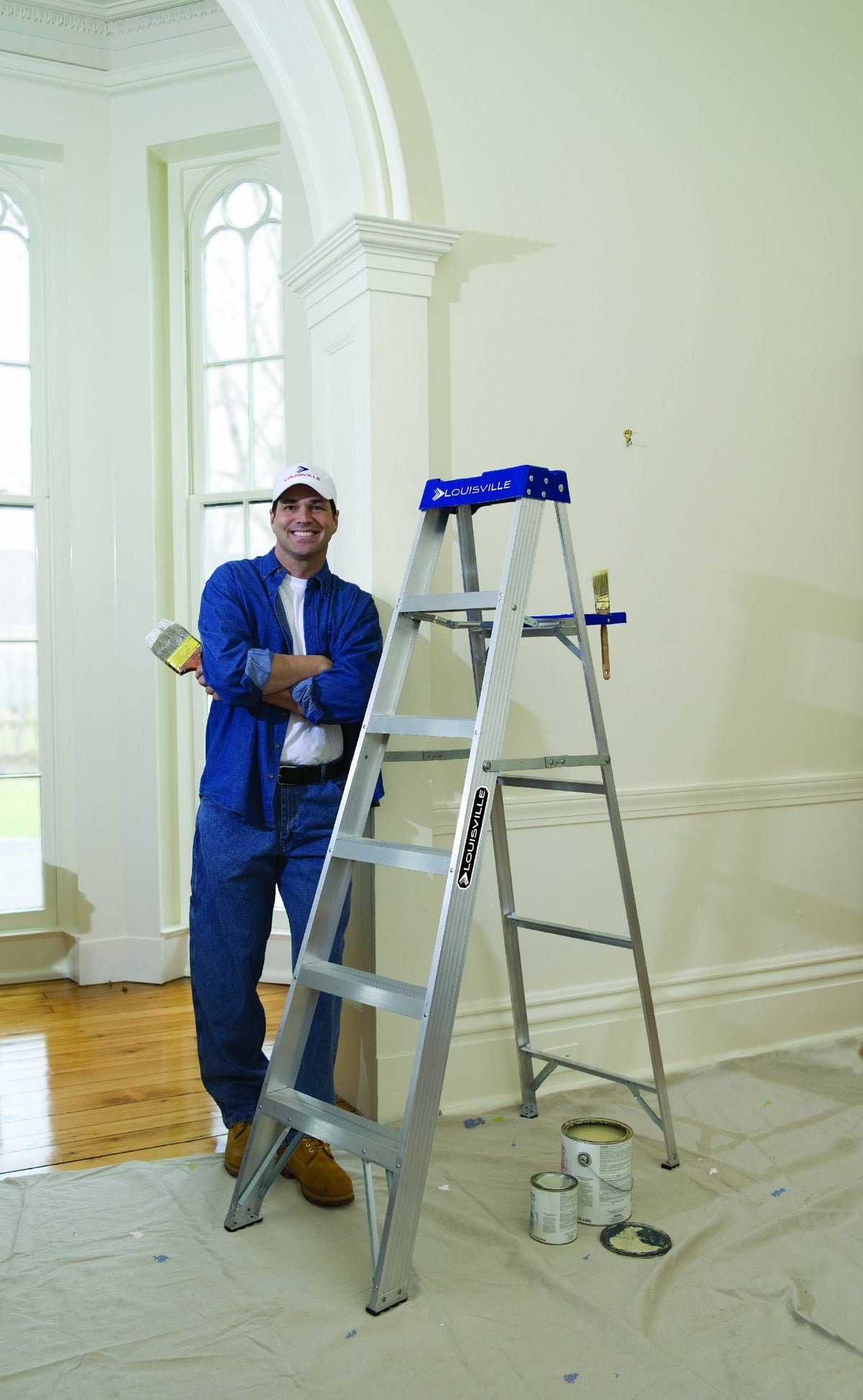 Aluminum Stepladder, 6 ft. H, 250 lb. Cap. Q765