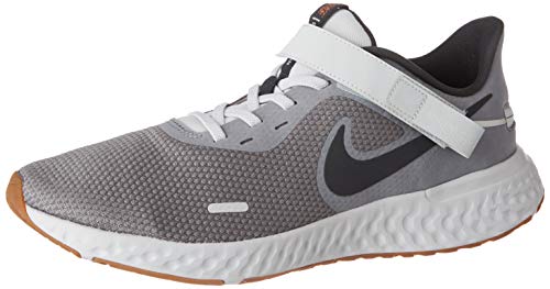 Mens Running Shoes R130
