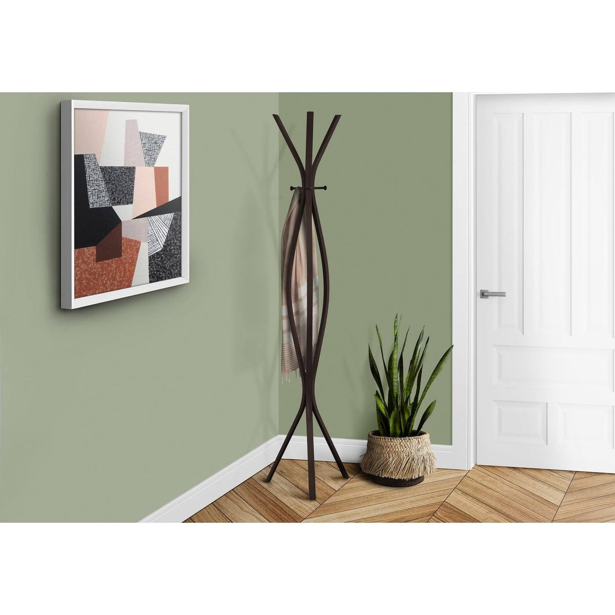 Brown Metal Coat Rack Q576