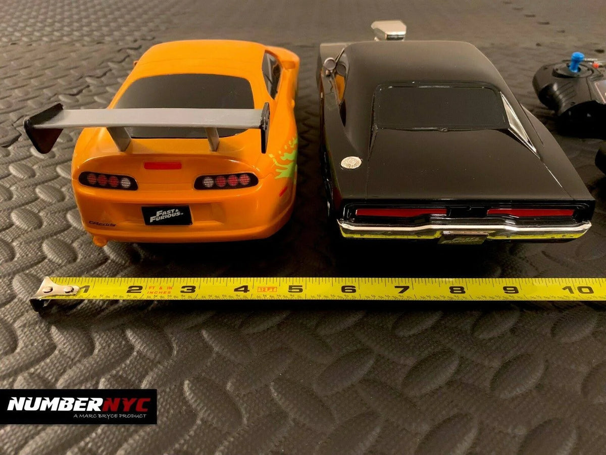 1:16 Scale Remote Control Car Twin Pack W1258