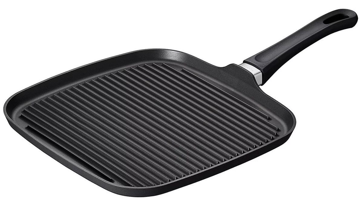 10.5 Inch Grill Pan Q933377