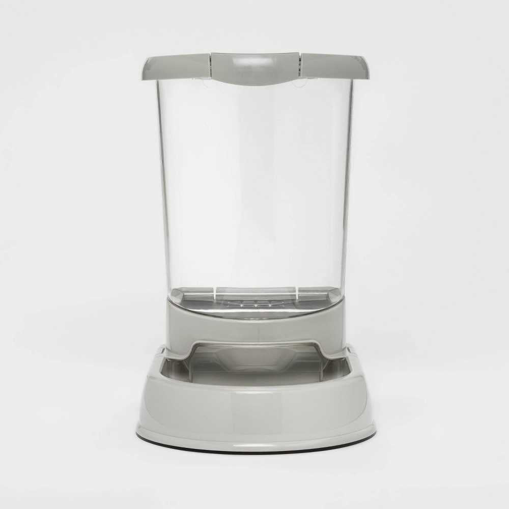 Small Gravity Dog & Cat Feeder 2 1/2 lbs V548