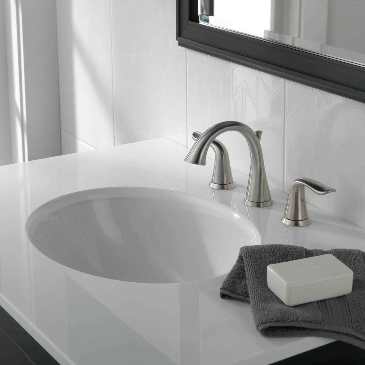 Two Handle Widespread Bathroom Faucet K984