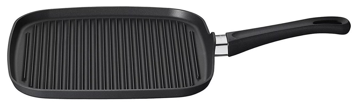 10.5 Inch Grill Pan Q933377