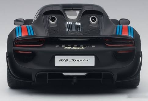 1/18 Black Model Car Q189