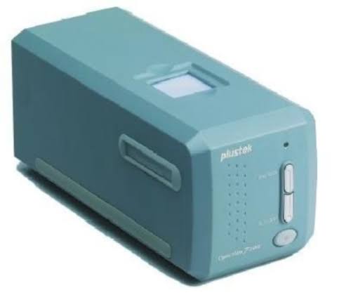 7200 dpi Film Scanner J7806