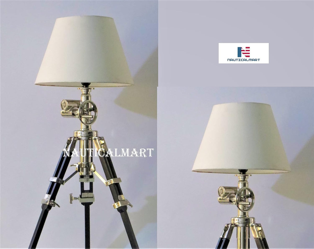 Tripod Table Lamp D8487