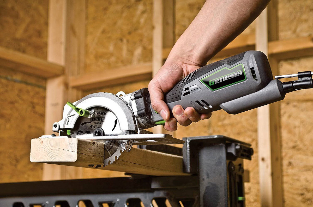 Compact Circular Saw T51031