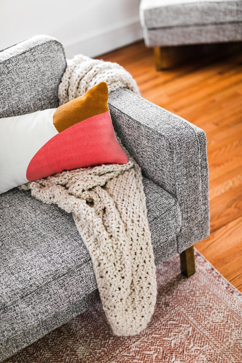 Gray Fabric Loveseat D796870