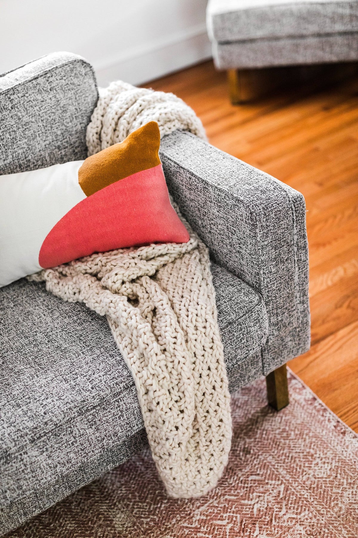 Gray Fabric Loveseat D796870