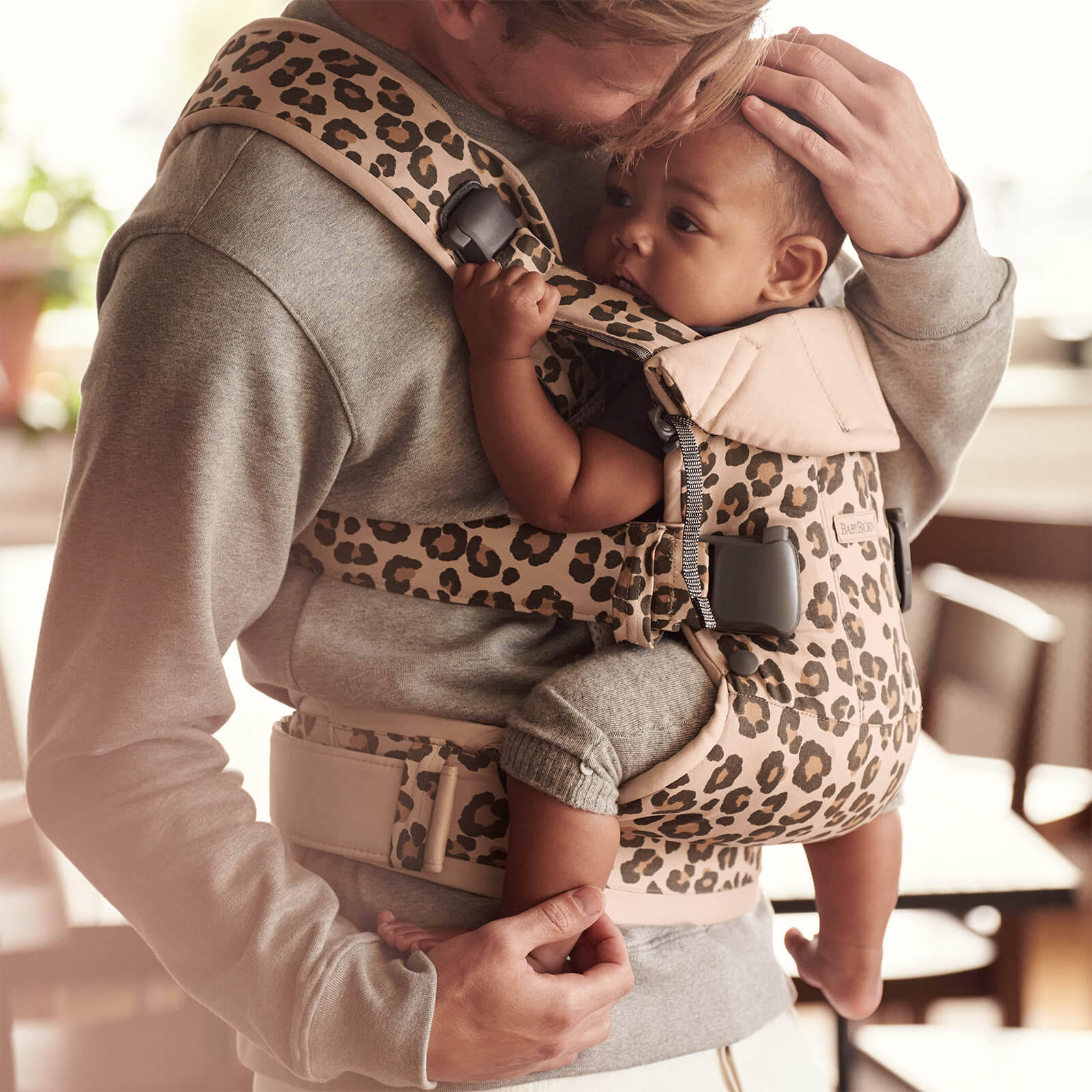 Cotton Baby Carrier Z520442