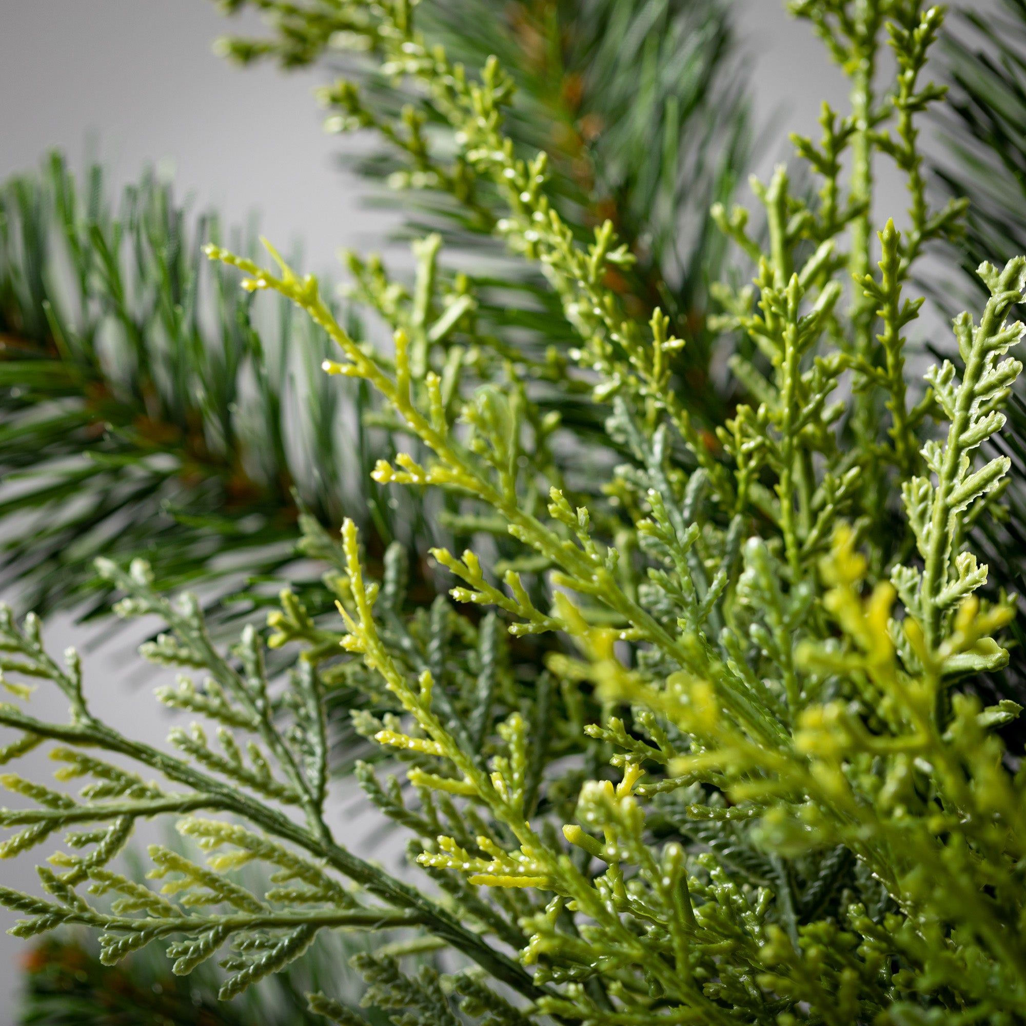 Green Douglas Fir Garland F958