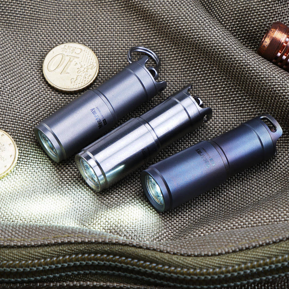 Mini Rechargeable Titanium Keychain Flashlight A8358