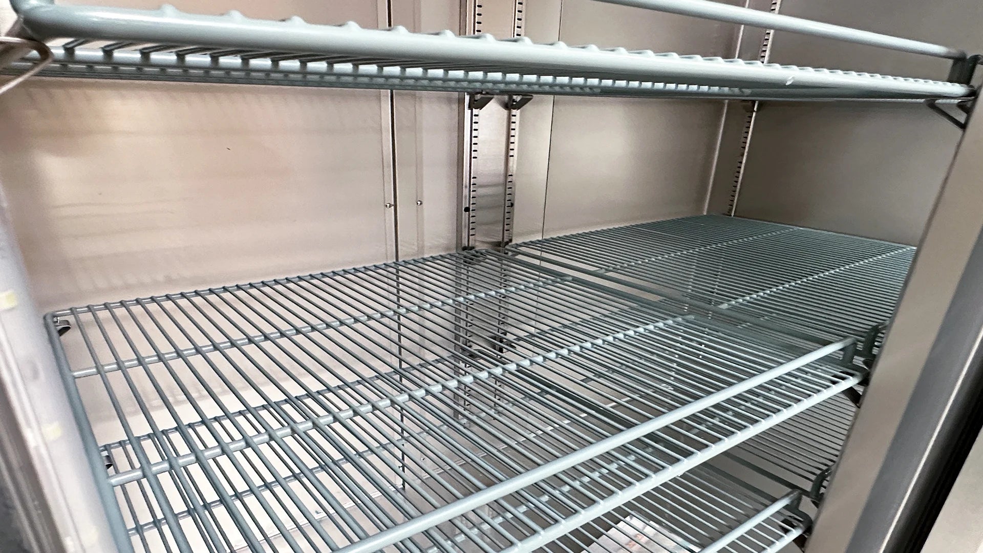 47 Cu.ft Stainless Steel Commercial Dual Glass Door NSF Freezer J2577